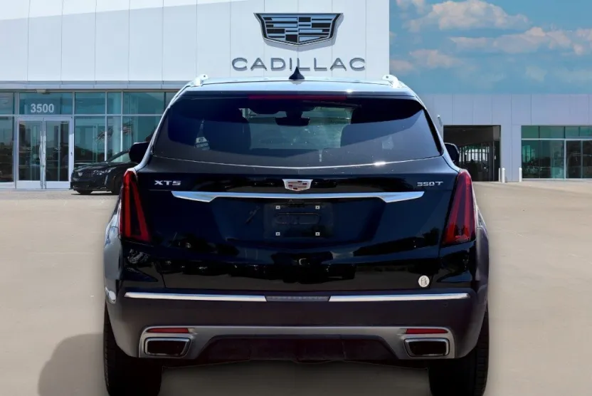 2024 Cadillac XT5 Premium Luxury photo 1