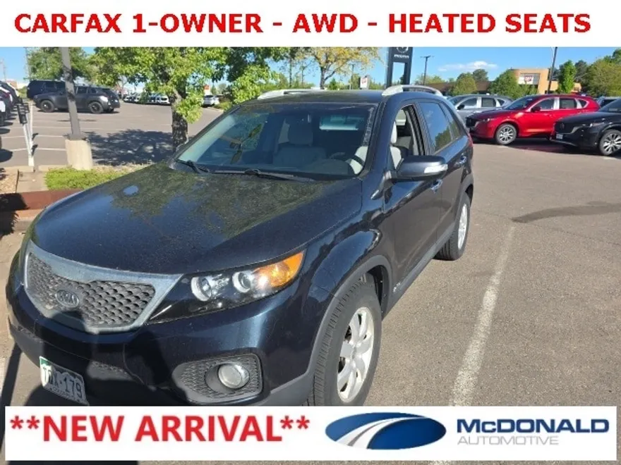 2012 Kia Sorento LX photo 1