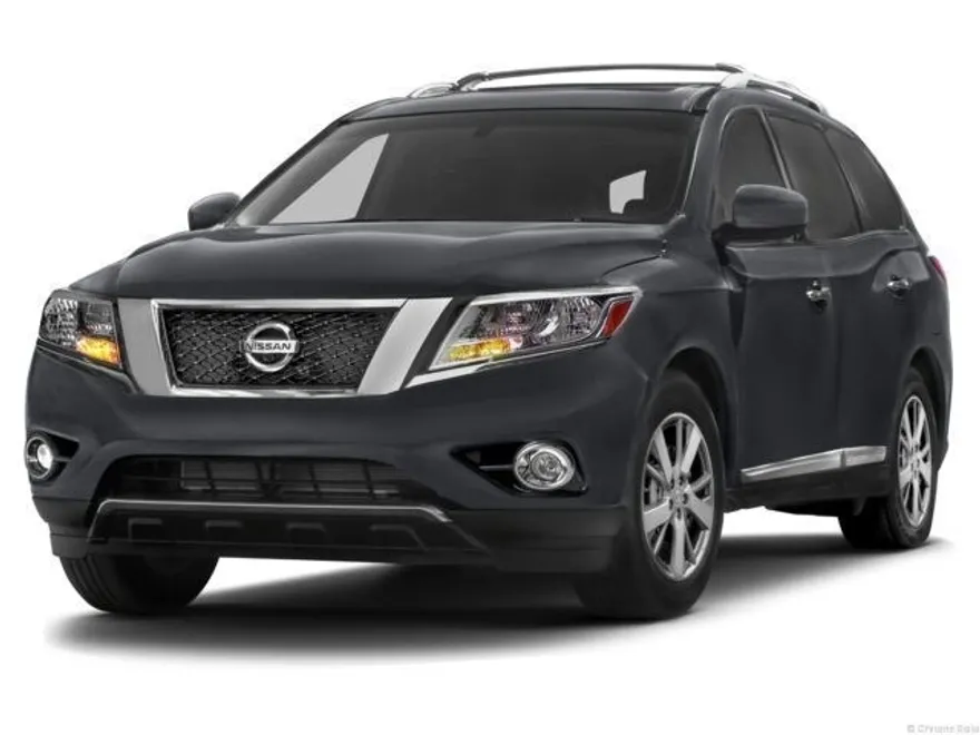 2013 Nissan Pathfinder Platinum photo 1