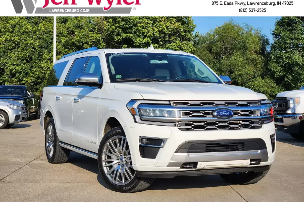2022 Ford Expedition MAX Platinum photo 1