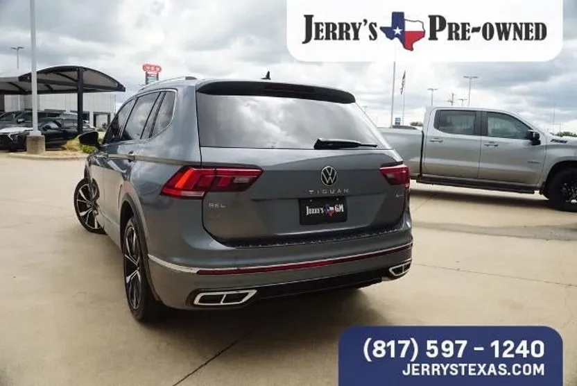 2023 Volkswagen Tiguan SEL R-Line Black photo 1