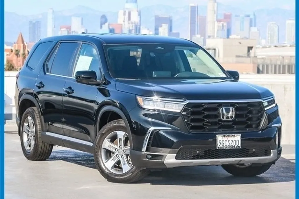 2023 Honda Pilot EX-L photo 1