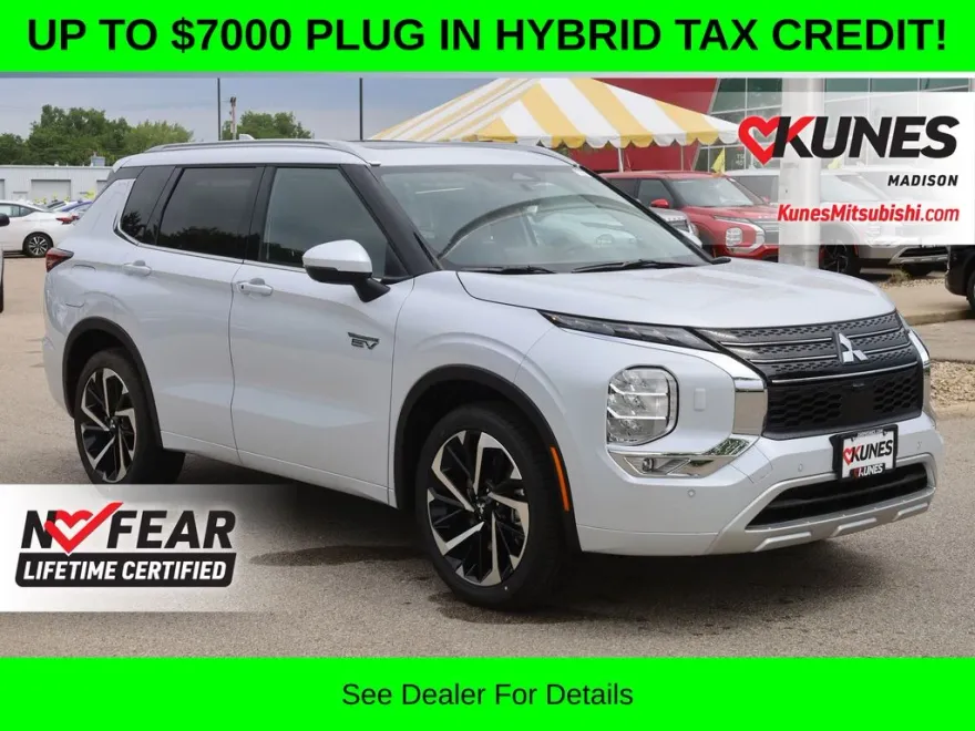 2025 Mitsubishi Outlander PHEV SEL photo 1