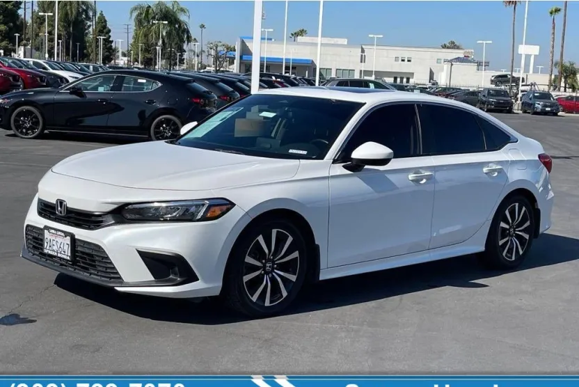 2022 Honda Civic EX photo 1