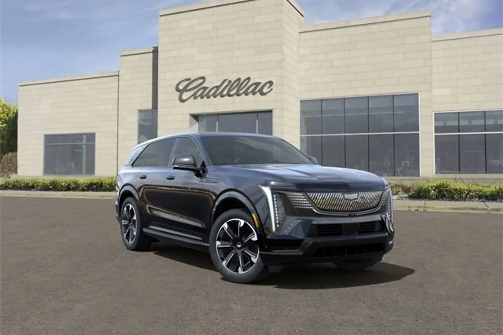 2025 Cadillac Escalade IQ Sport photo 1