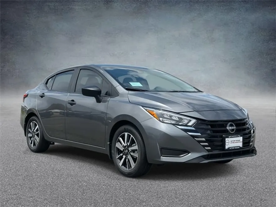 2025 Nissan Versa S photo 1