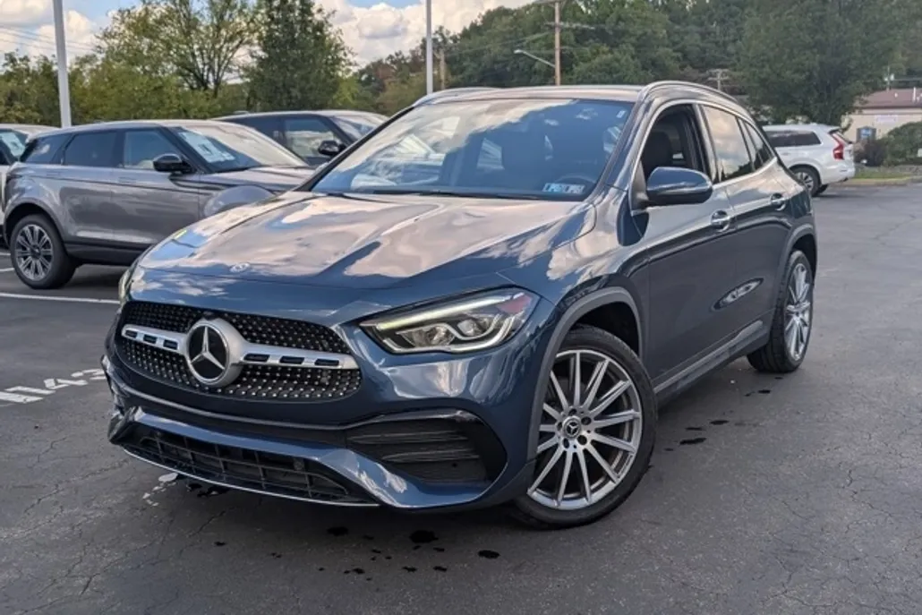 2021 Mercedes Benz GLA 250 4MATIC photo 1