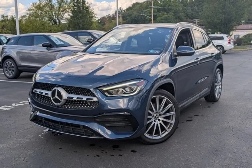 2021 Mercedes Benz GLA 250 4MATIC photo 1