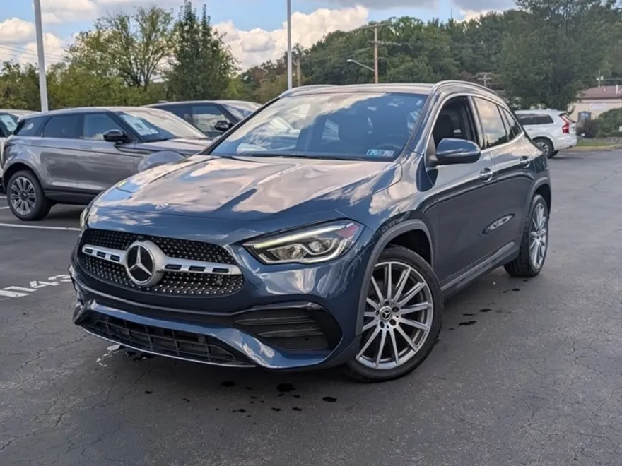 2021 Mercedes Benz GLA 250 4MATIC photo 1
