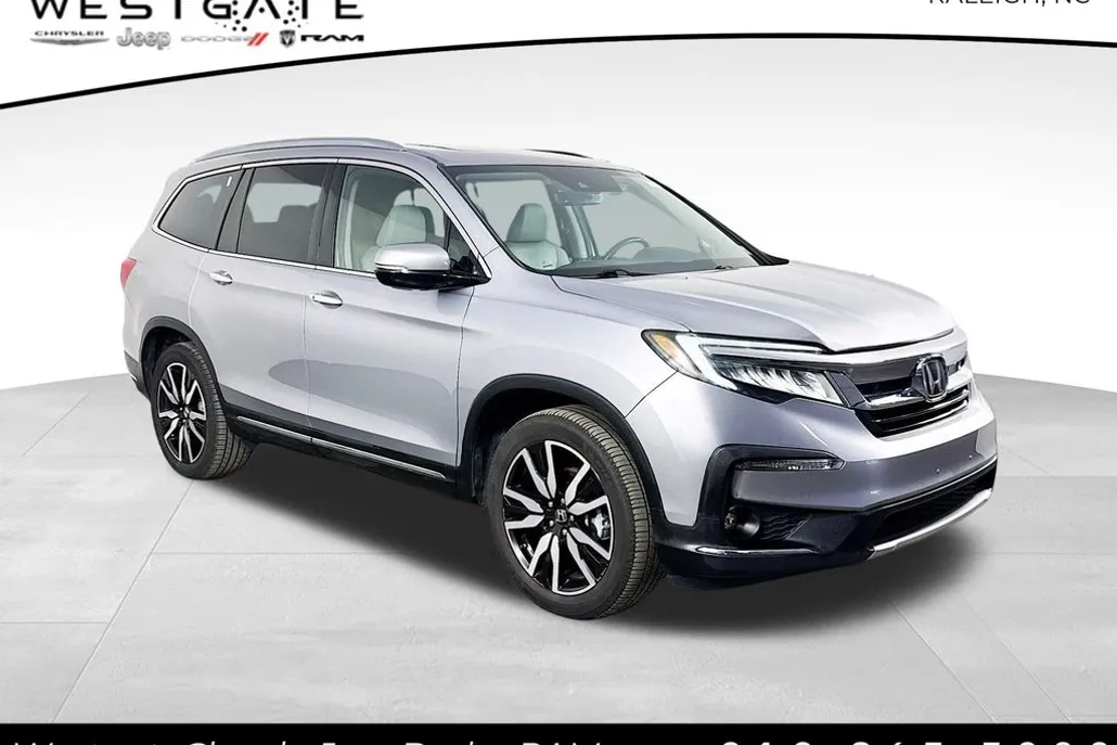 2019 Honda Pilot Touring photo 1