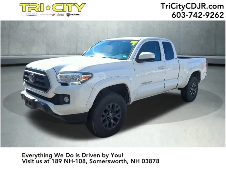 2020 Toyota Tacoma SR5 photo 1