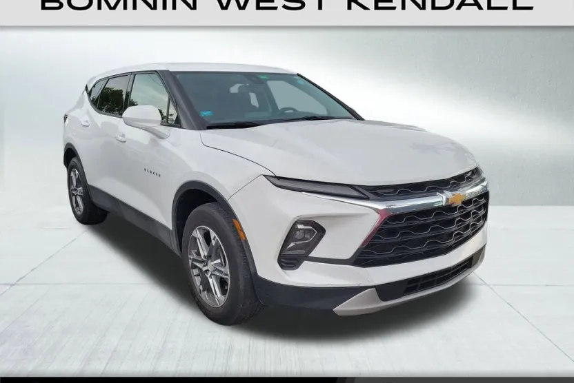 2023 Chevrolet Blazer 2LT photo 1