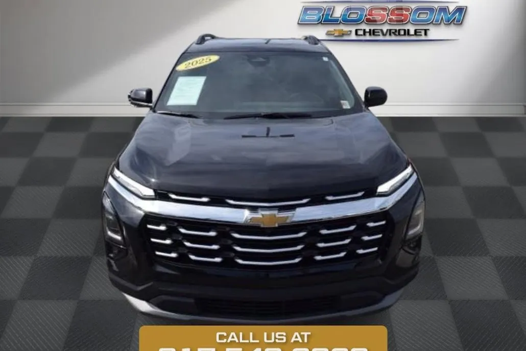2025 Chevrolet Equinox LT photo 1