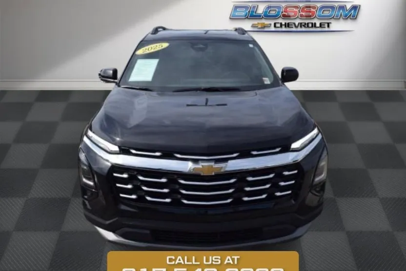 2025 Chevrolet Equinox LT photo 1