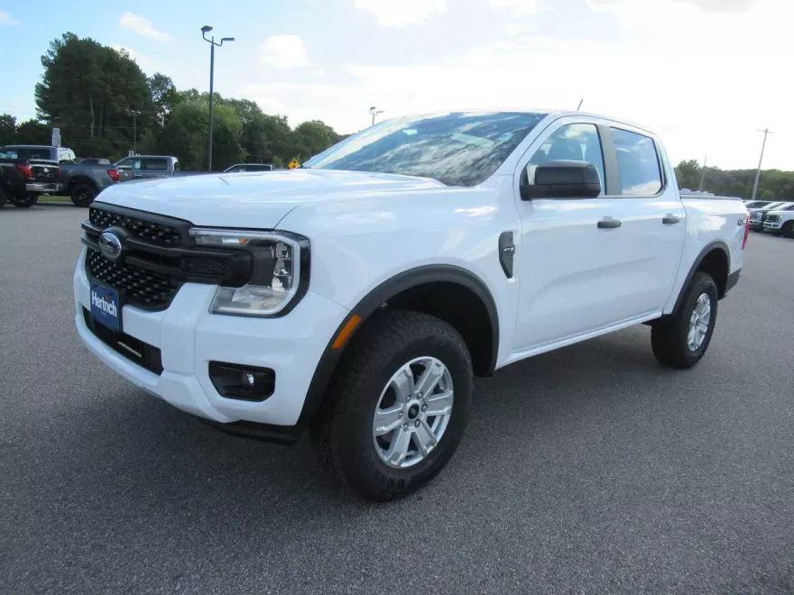 2025 Ford Ranger XL photo 1