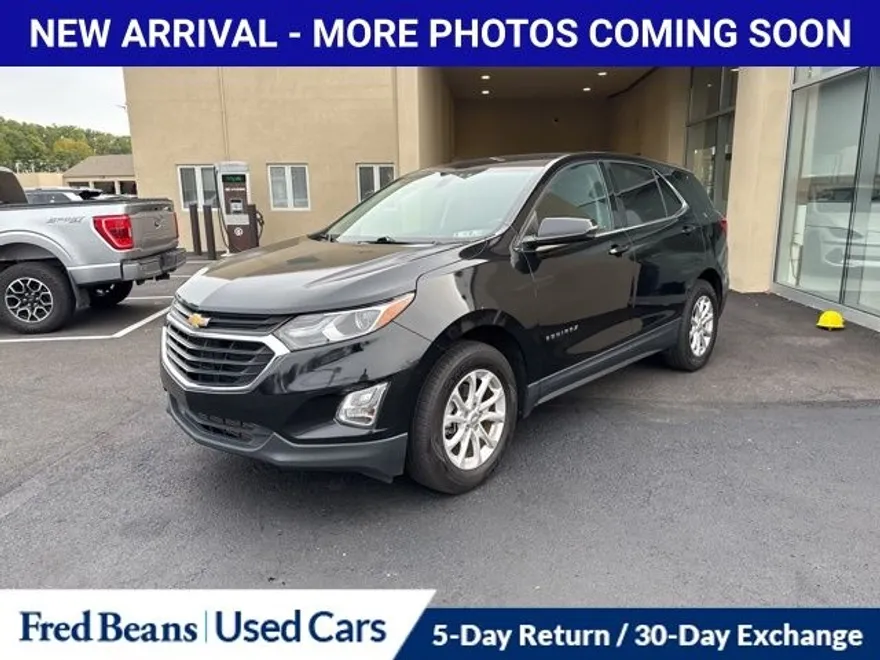 2019 Chevrolet Equinox LT photo 1