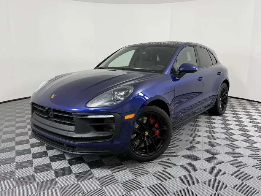 2025 Porsche Macan GTS photo 1