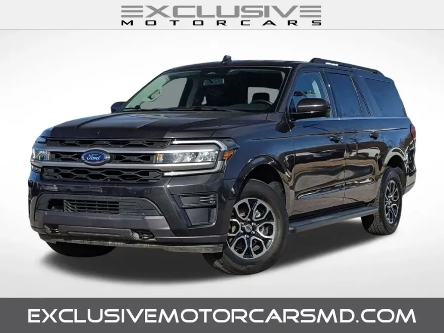2023 Ford Expedition MAX XLT photo 1