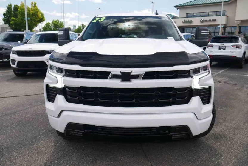 2023 Chevrolet Silverado 1500 RST photo 1
