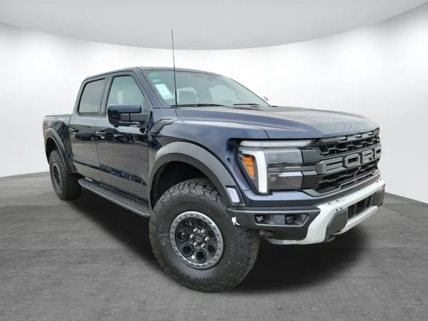 2025 Ford F-150 Raptor photo 1