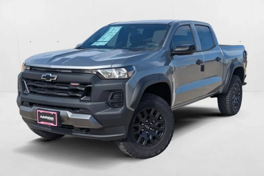 2026 Chevrolet Colorado Trail Boss photo 1