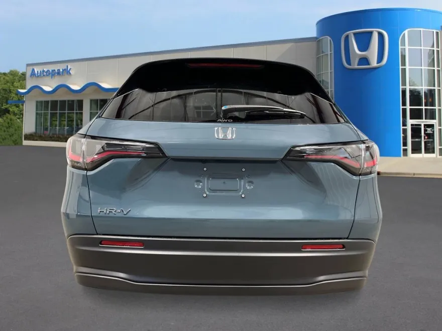 2026 Honda HR-V LX photo 1