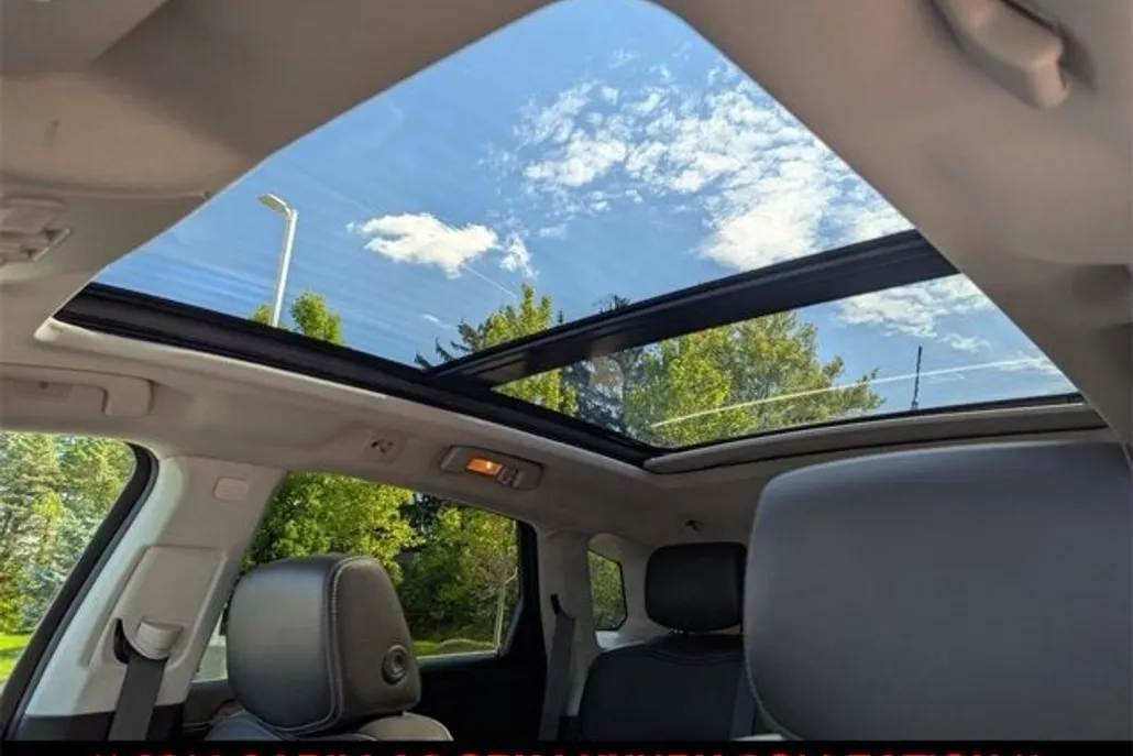 2014 Cadillac SRX Luxury photo 1