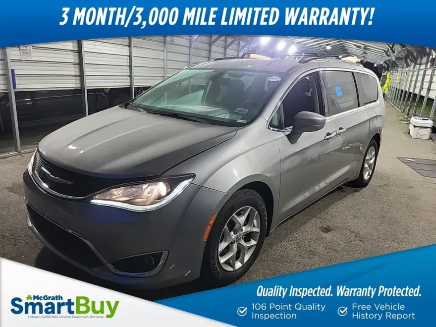 2018 Chrysler Pacifica Touring Plus photo 1
