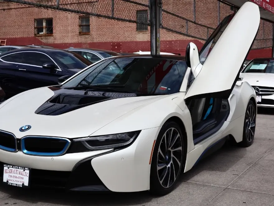 2015 Bmw i8 photo 1