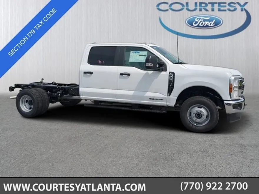 2025 Ford F-350 photo 1