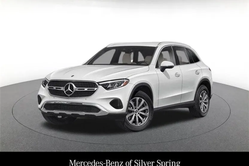 2025 Mercedes Benz GLC 300 4MATIC photo 1