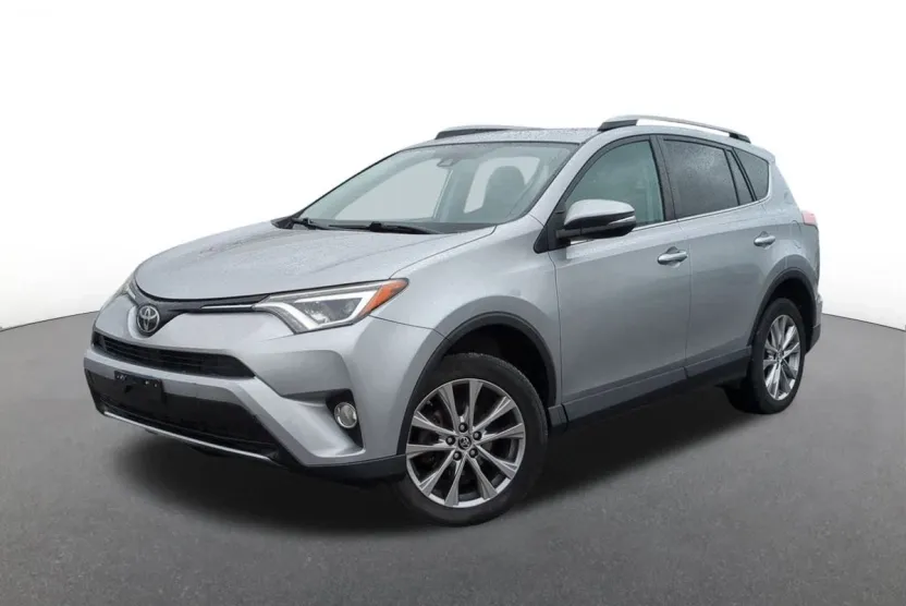 2017 Toyota RAV4 Limited photo 1