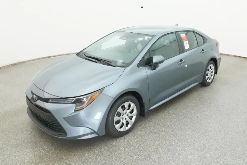 2026 Toyota Corolla LE photo 1