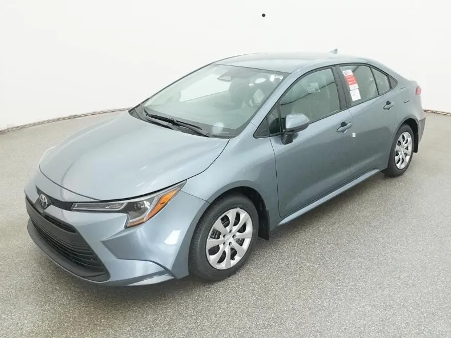 2026 Toyota Corolla LE photo 1