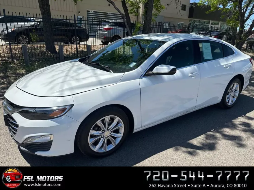 2019 Chevrolet Malibu 1LT photo 1