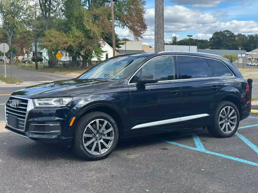 2017 Audi Q7 2.0T Premium Plus photo 1