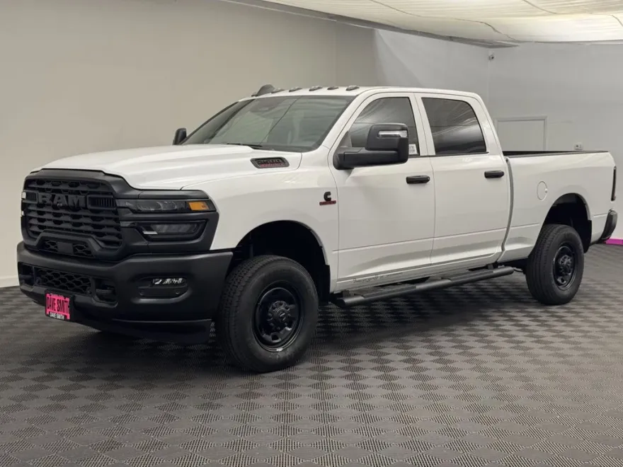 2025 Ram 2500 Tradesman photo 1