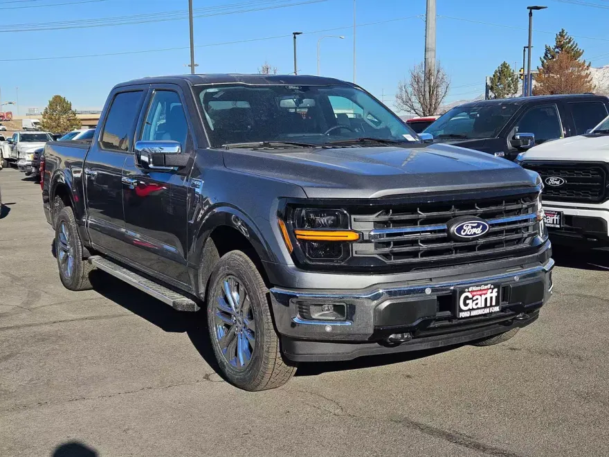 2025 Ford F-150 XLT photo 1