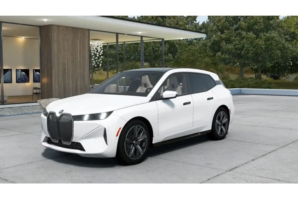 2026 Bmw iX photo 1