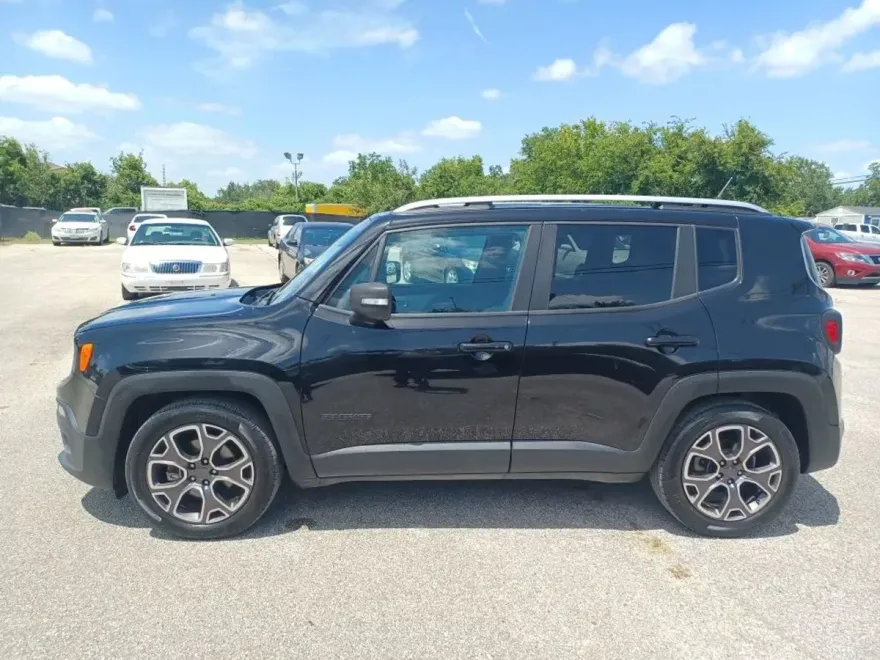 2017 Jeep Renegade Limited Sport photo 1
