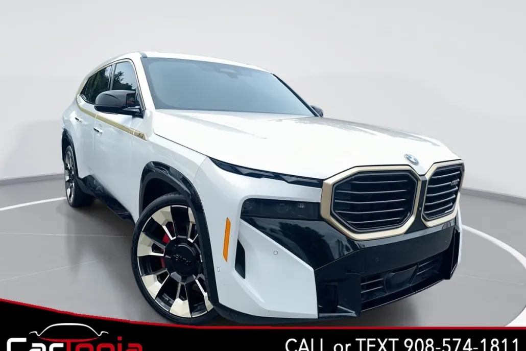 2023 Bmw XM photo 1