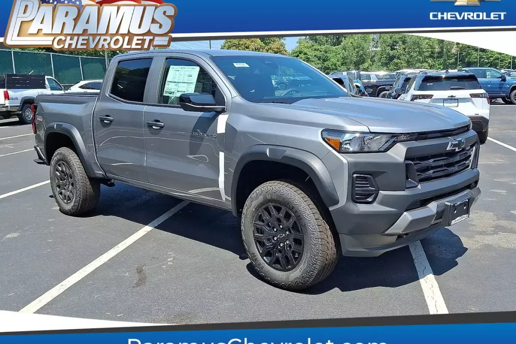 2026 Chevrolet Colorado Trail Boss photo 1