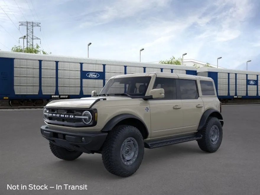 2025 Ford Bronco Outer Banks photo 1
