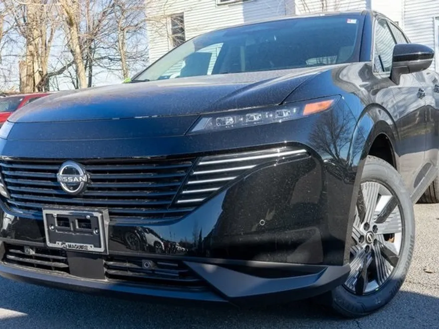 2025 Nissan Murano SL photo 1