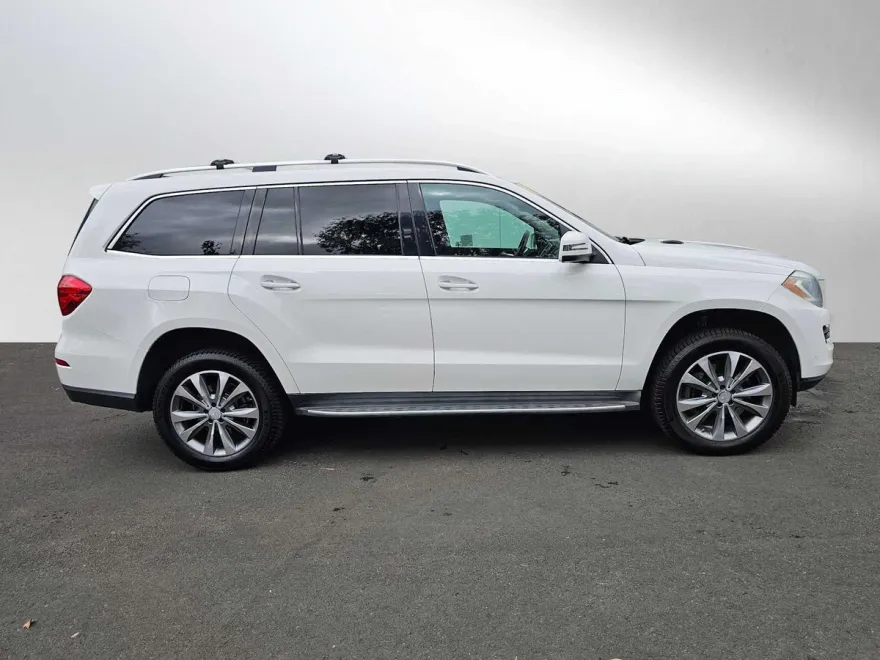 2014 Mercedes Benz GL 450 photo 1