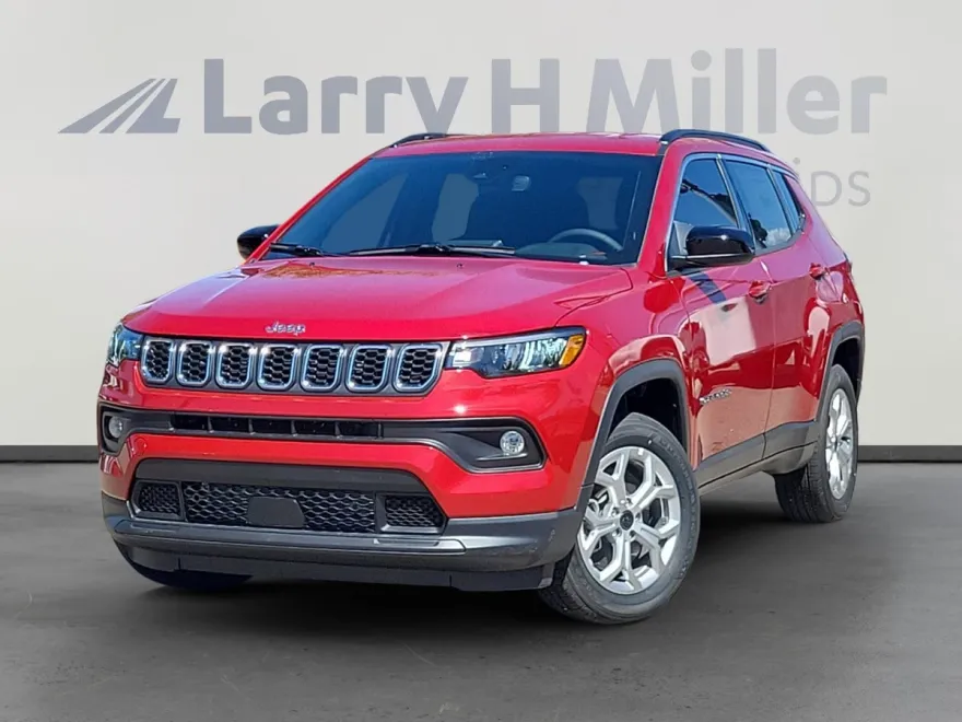 2025 Jeep Compass Latitude photo 1