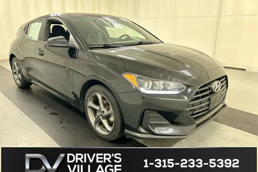 2020 Hyundai Veloster 2.0L Premium photo 1