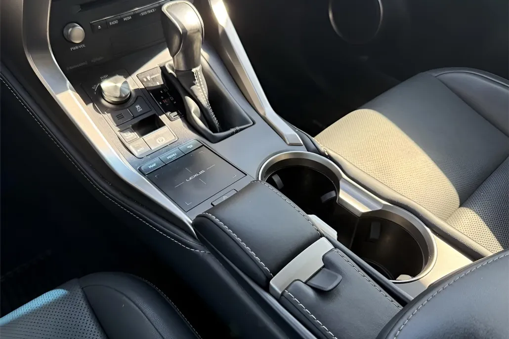 2019 Lexus NX 300 AWD photo 1