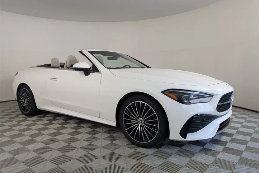 2026 Mercedes Benz CLE 300 4MATIC Cabriolet photo 1