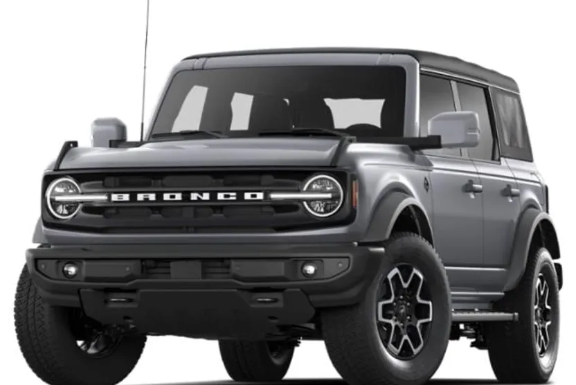 2025 Ford Bronco Outer Banks photo 1